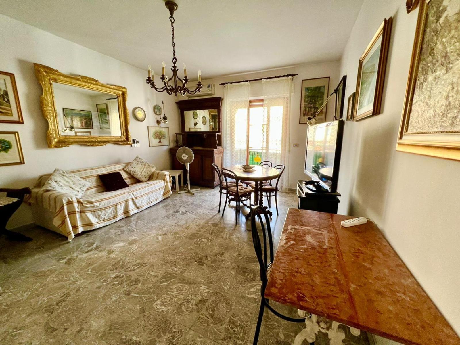 Ferienwohnung Casa Relax Nel Centro Storico Con Posto Auto Vico Equense Exterior foto